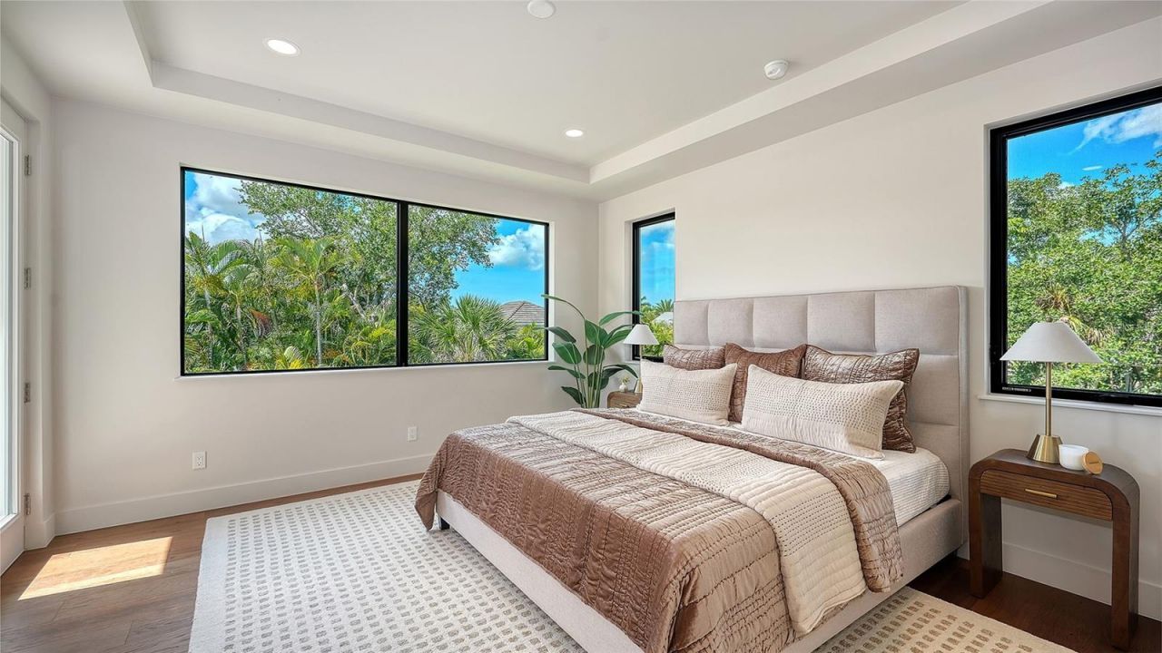 1966 Wisteria Street, Sarasota, FL 34239 Photo