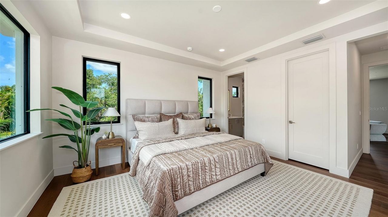 1966 Wisteria Street, Sarasota, FL 34239 Photo