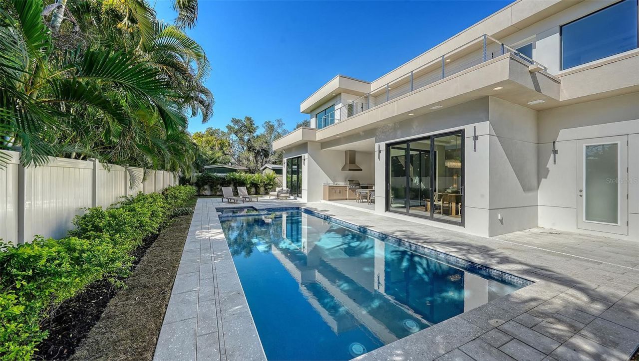 1966 Wisteria Street, Sarasota, FL 34239 Photo