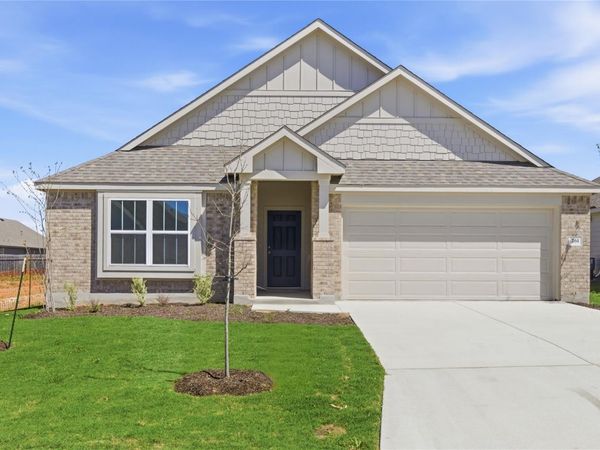 261 Seattle Slew DR, Jarrell, TX 76537