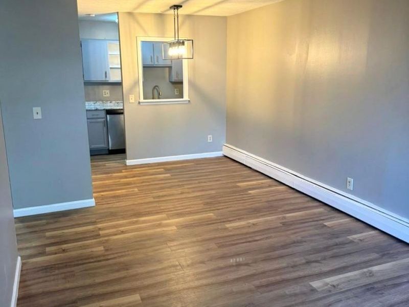 4901 Chalet Drive, Unit 303, Saint Bernard, OH 45217 Photo 3