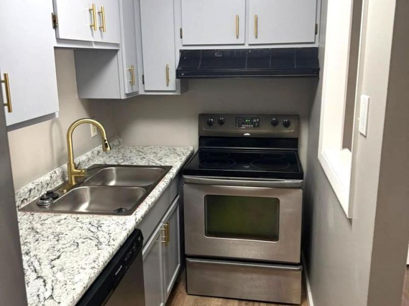 4901 Chalet Drive, Unit 303, Saint Bernard, OH 45217 Photo 7