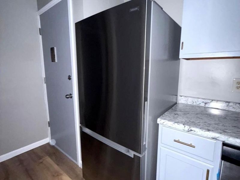 4901 Chalet Drive, Unit 303, Saint Bernard, OH 45217 Photo 8