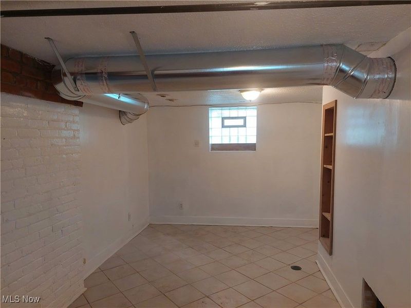 14500 Alder Avenue, East Cleveland, OH 44112 Photo 12