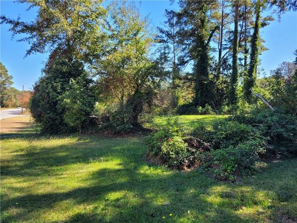 3540 Rolling Green Ridge SW, Atlanta, GA 30331