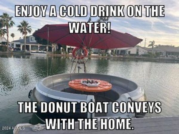 517 S MARINA Drive, Gilbert, AZ 85233