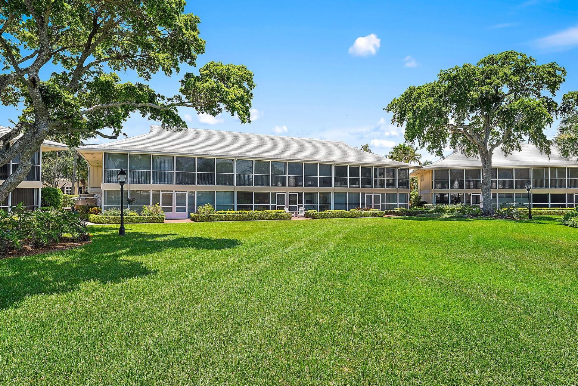 2 Church Lane, Unit 115-116, North Palm Beach, FL 33408 Photo