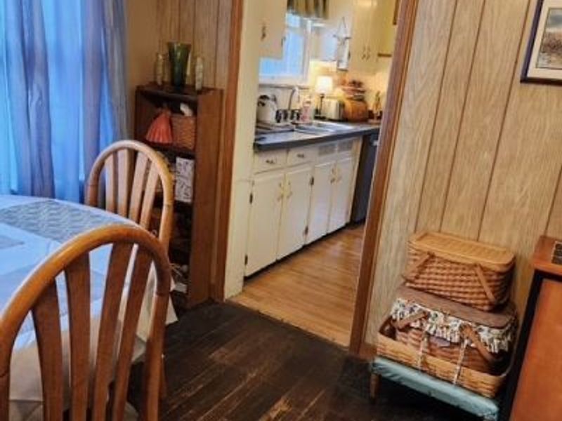 451 Allenford Street, Barberton, OH 44314 Photo 3