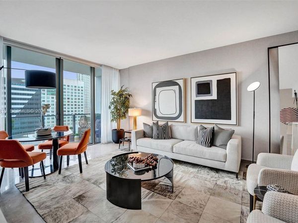 88 SW 7th St, Unit 1408, Miami, FL 33130