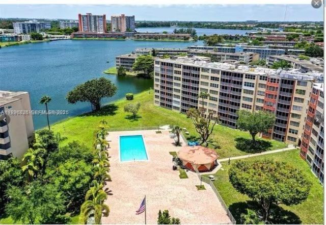 1710 NE 191st St, Unit 307-3, Miami, FL 33179 Photo