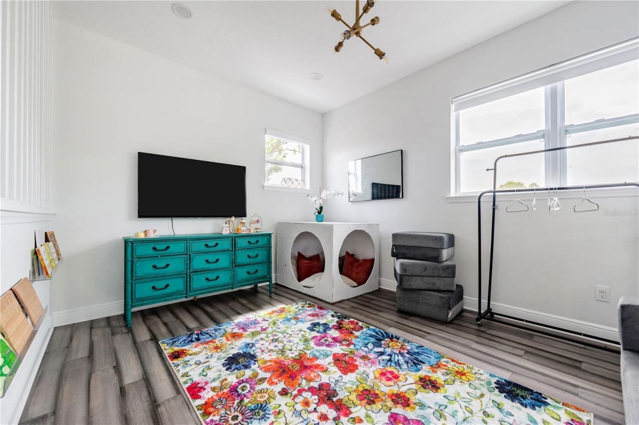 350 28th Street S, Saint Petersburg, FL 33712 Photo