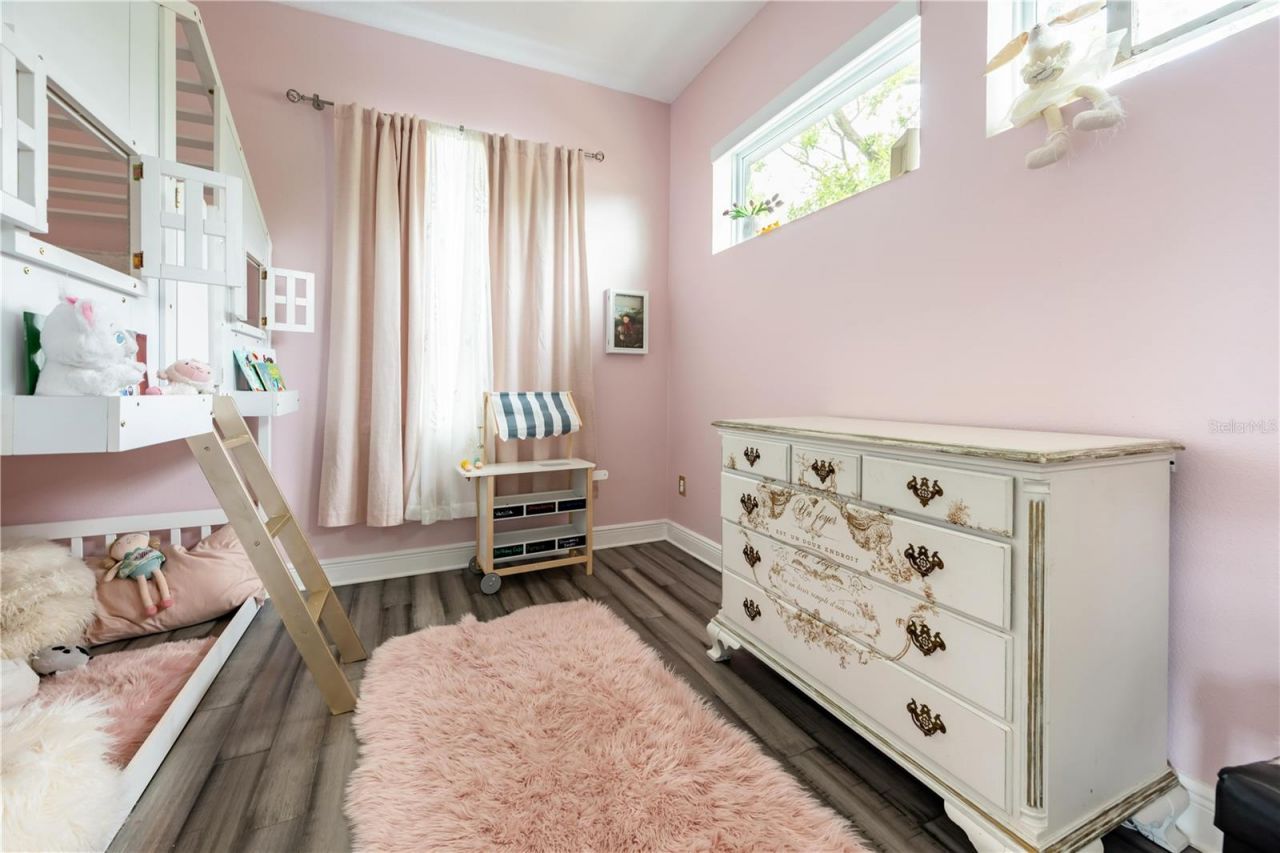 350 28th Street S, Saint Petersburg, FL 33712 Photo