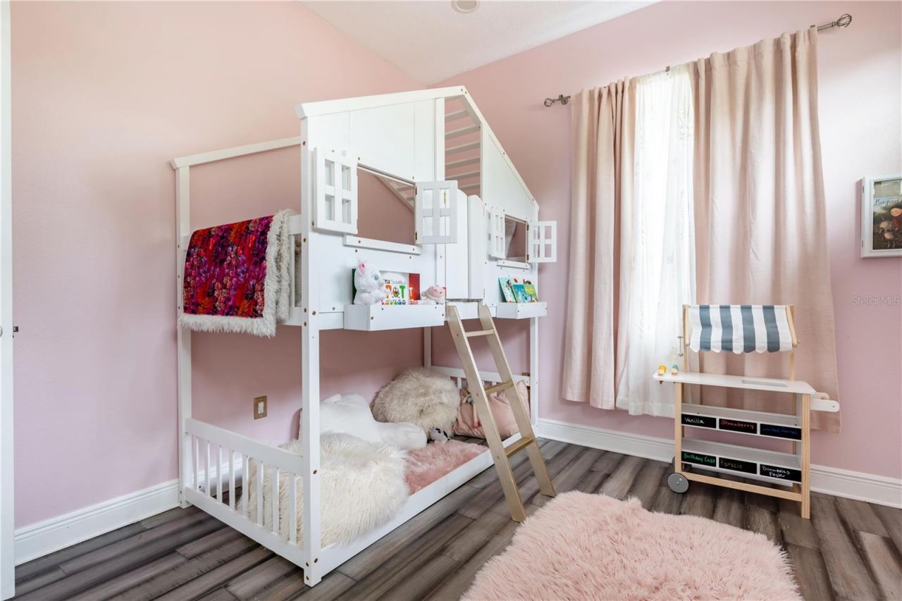 350 28th Street S, Saint Petersburg, FL 33712 Photo