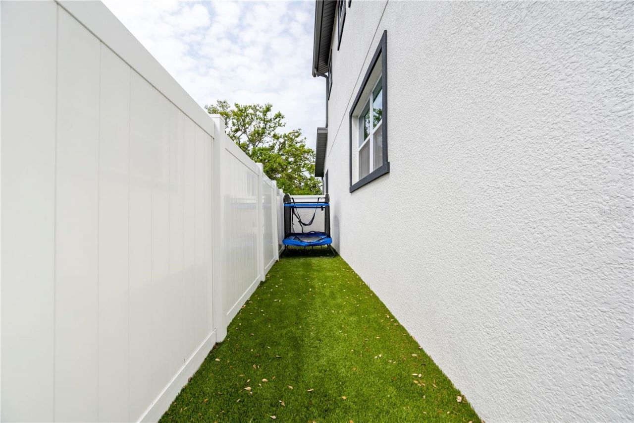 350 28th Street S, Saint Petersburg, FL 33712 Photo