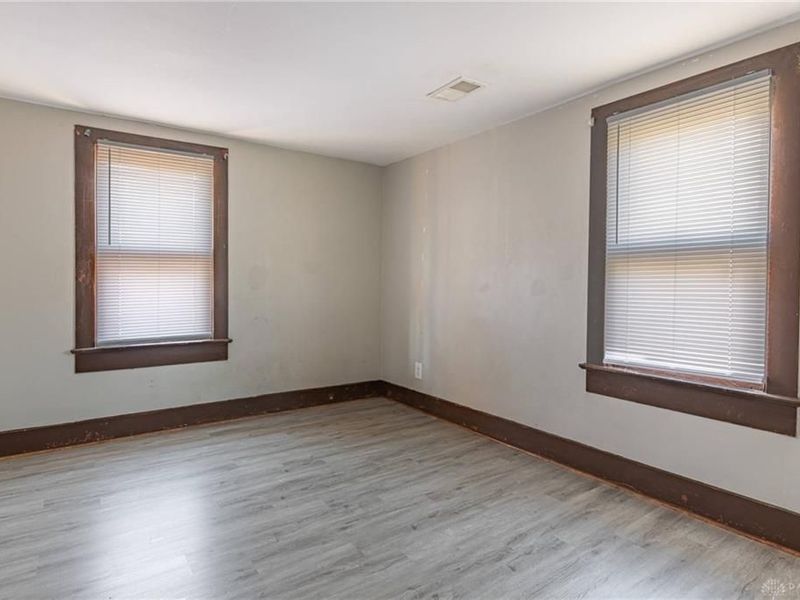 209 W Main Street, Trotwood, OH 45426 Photo 11