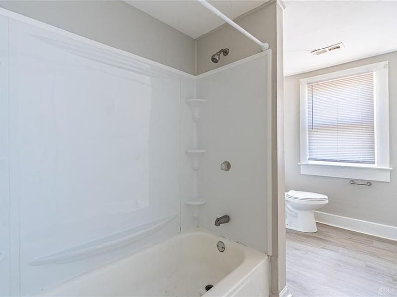 209 W Main Street, Trotwood, OH 45426 Photo 17