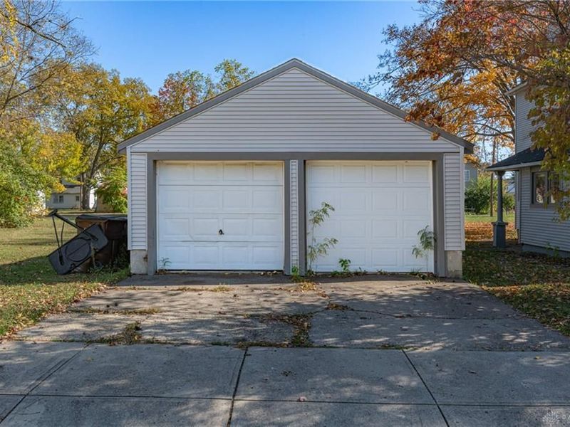 209 W Main Street, Trotwood, OH 45426 Photo 22