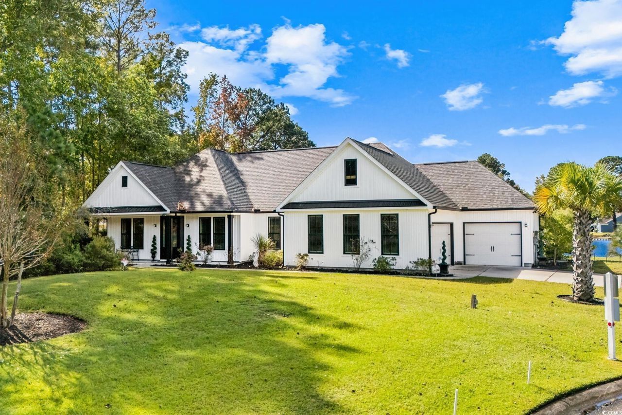 1886 Southwood Dr. Photo 4