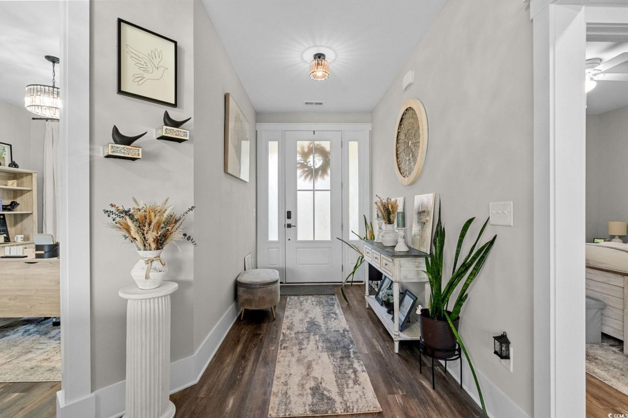 1886 Southwood Dr. Photo 6