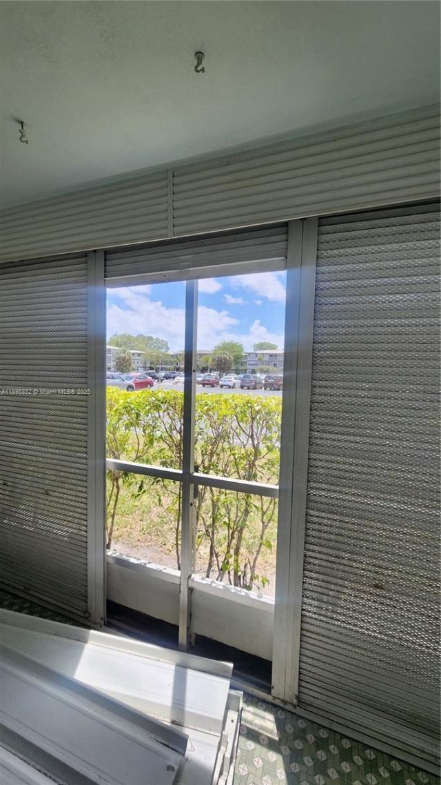 981 Hillcrest Ct, Unit 114, Hollywood, FL 33021 Photo