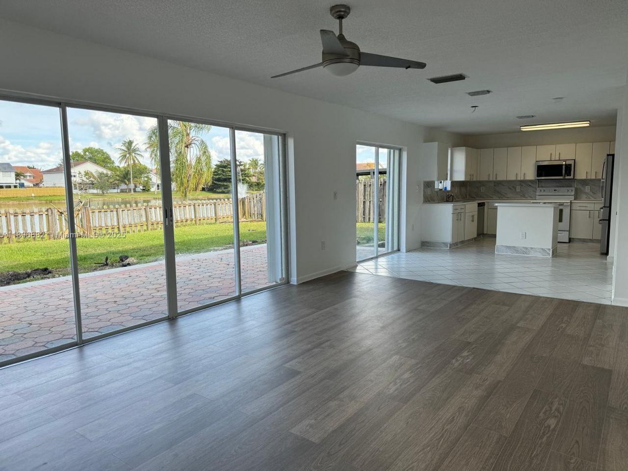 12149 NW 34th St, Sunrise, FL 33323 Photo