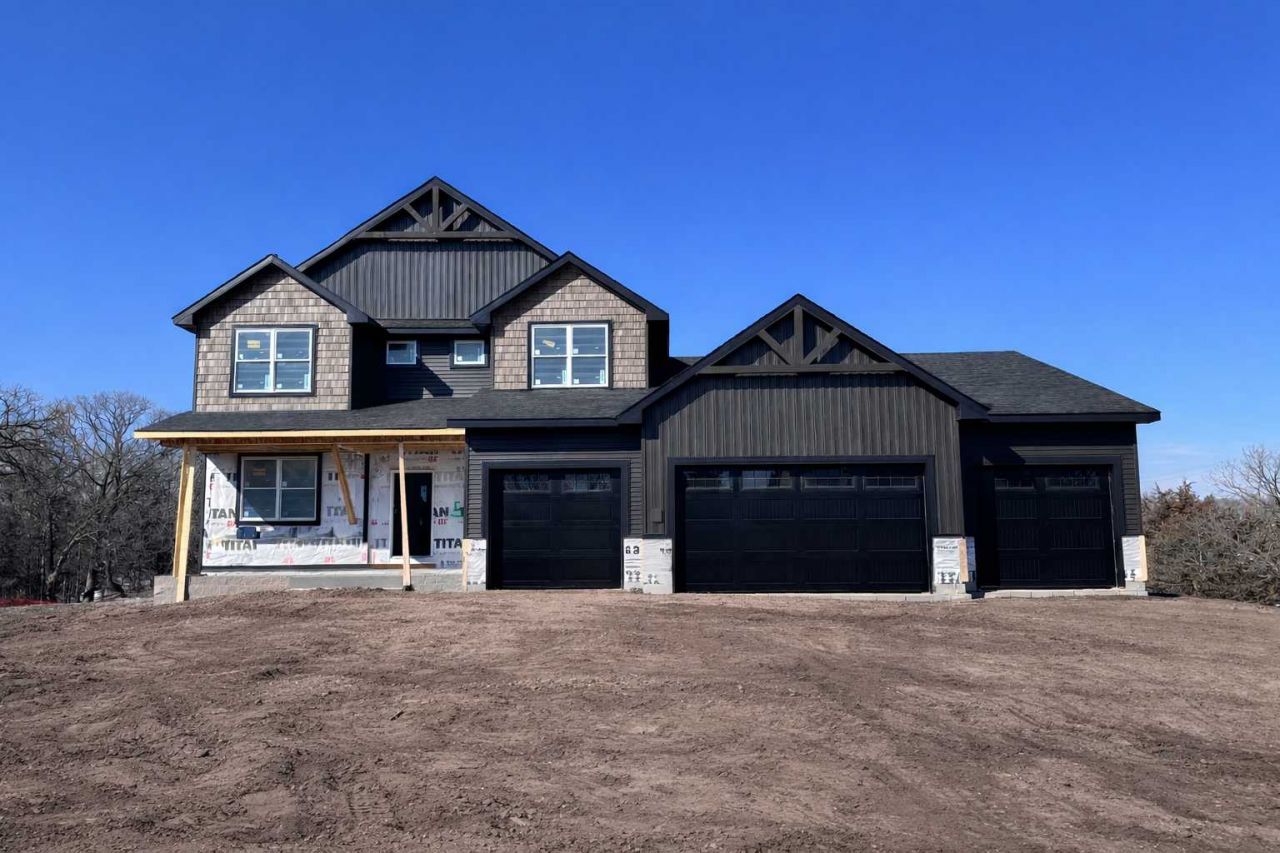 5817 151st Lane NW, Ramsey, MN 55303