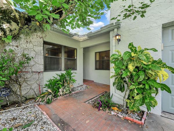 866 NW 25th Avenue, Delray Beach, FL 33445