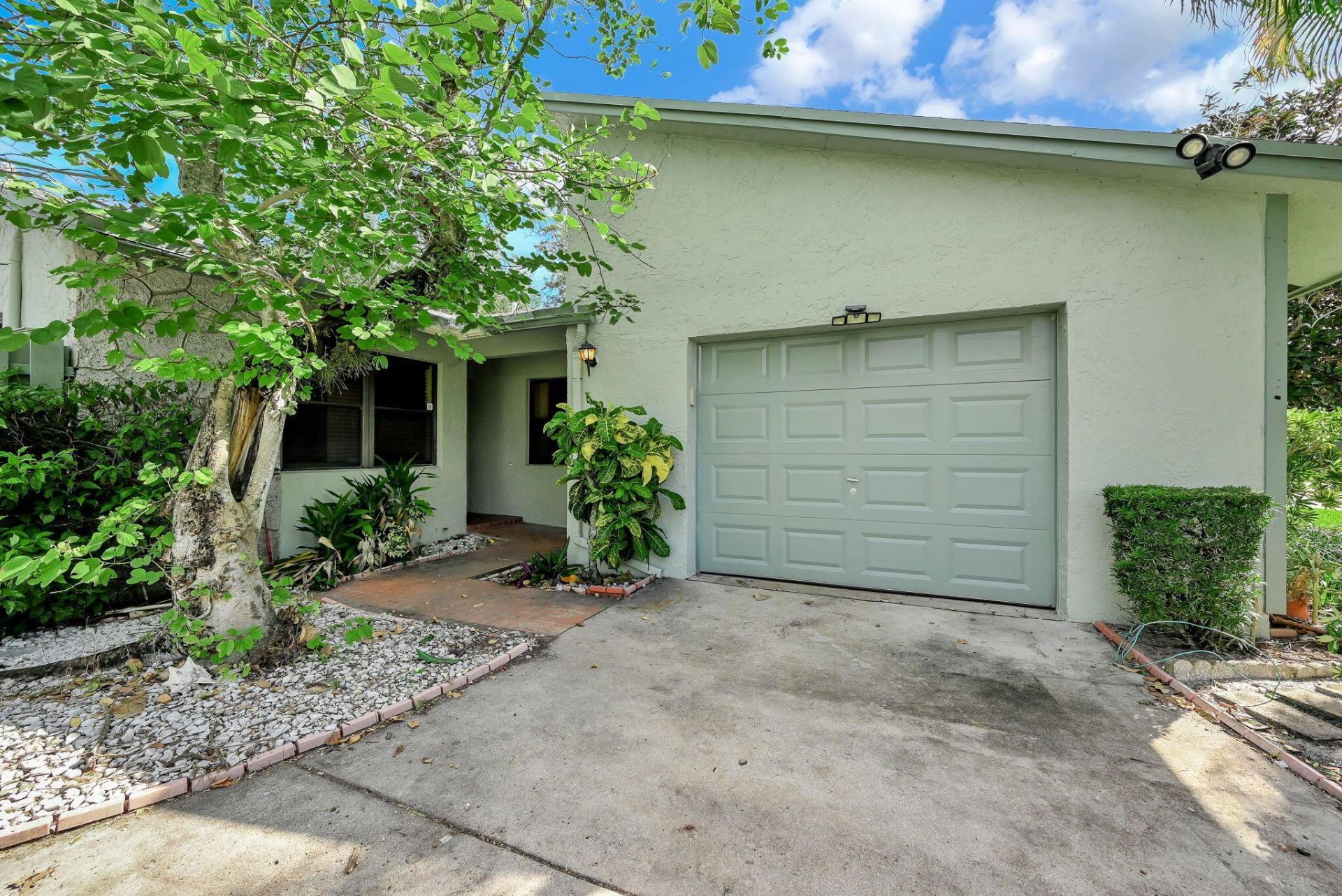 866 NW 25th Avenue, Delray Beach, FL 33445 Photo
