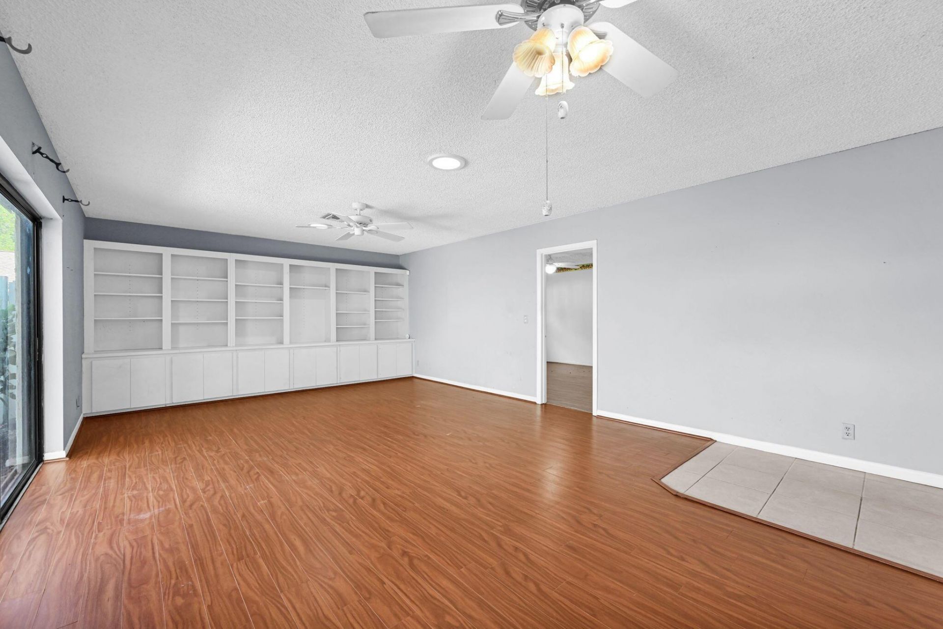 866 NW 25th Avenue, Delray Beach, FL 33445 Photo