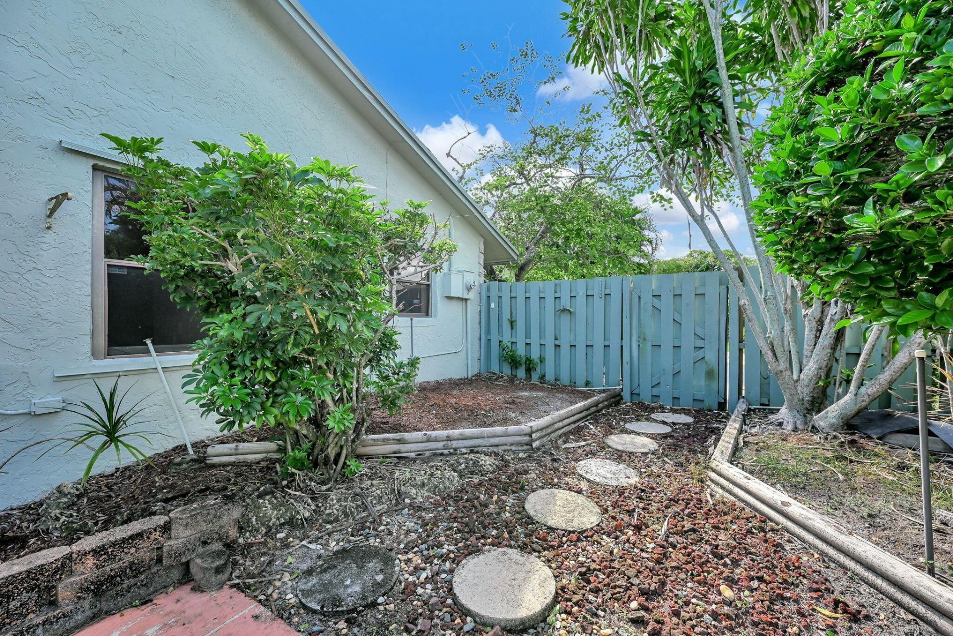 866 NW 25th Avenue, Delray Beach, FL 33445 Photo