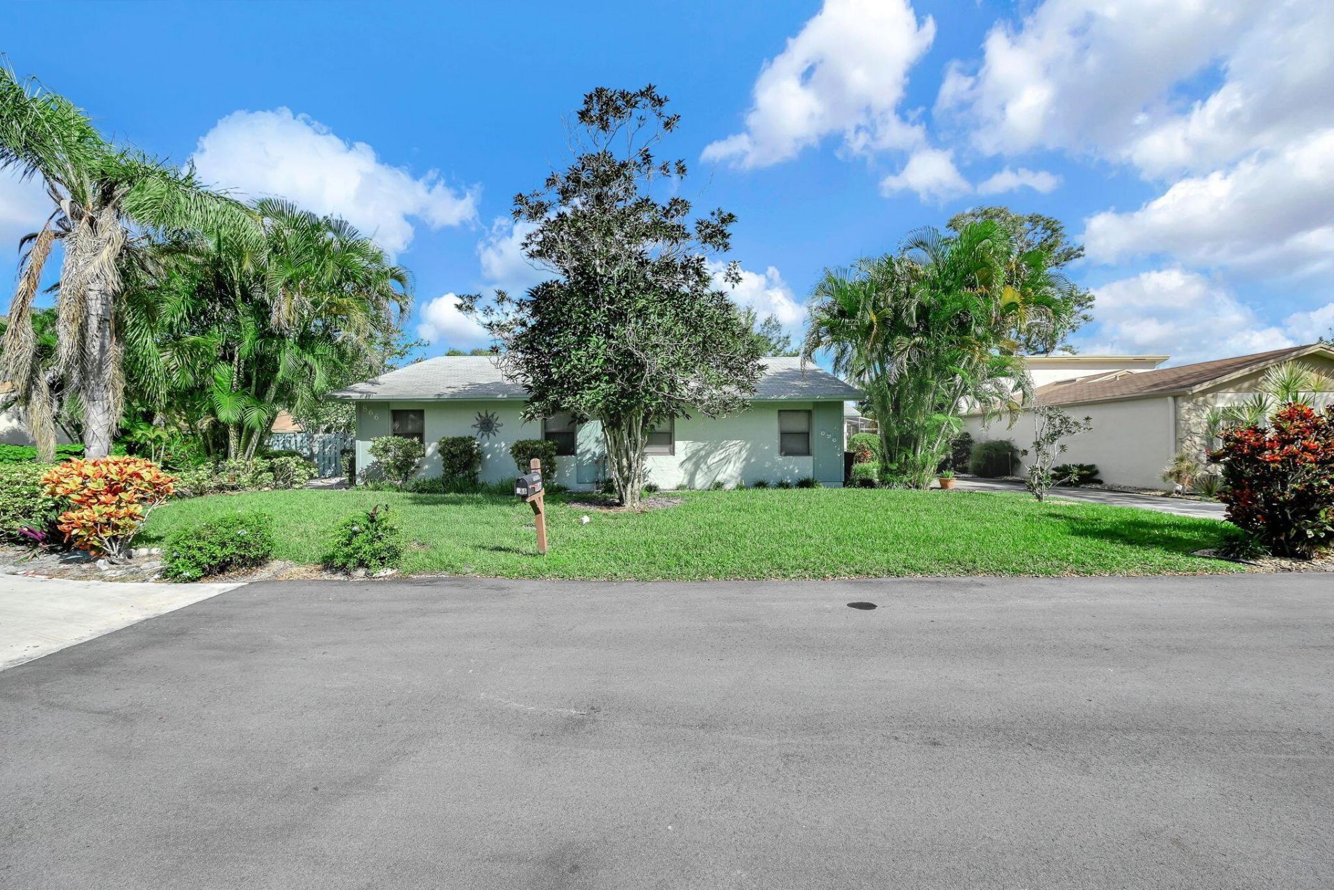 866 NW 25th Avenue, Delray Beach, FL 33445 Photo