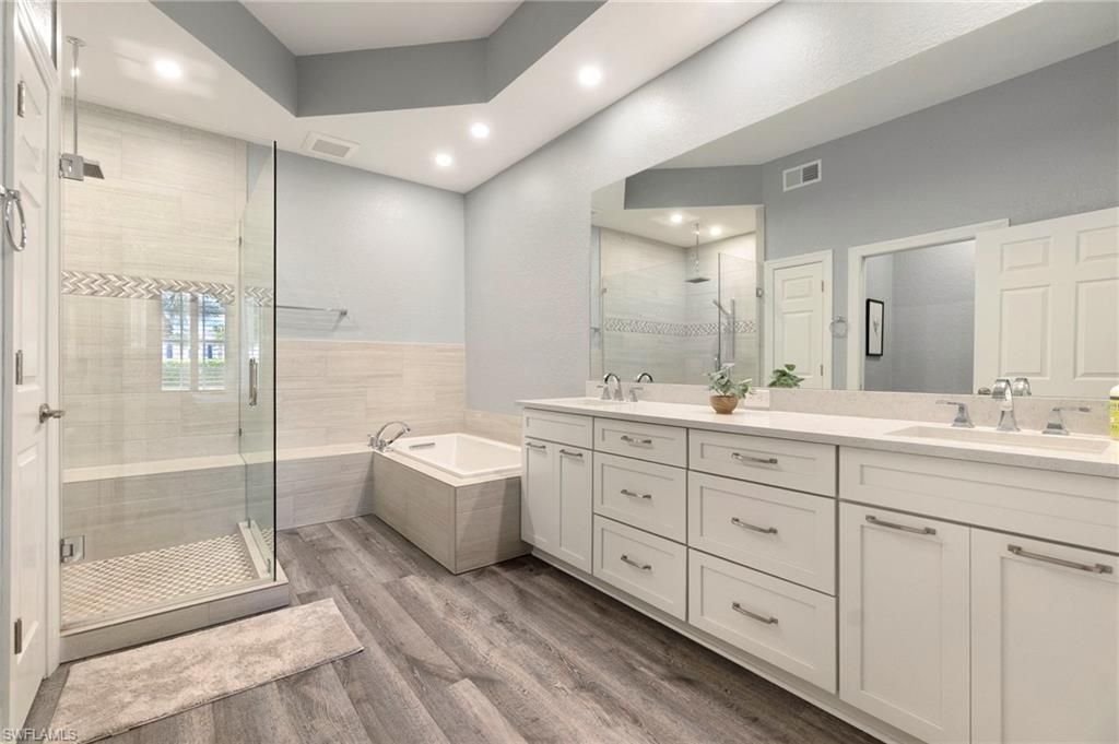 19001 Sapphire Shores Ln, Unit 102, Estero, FL 33928 Photo