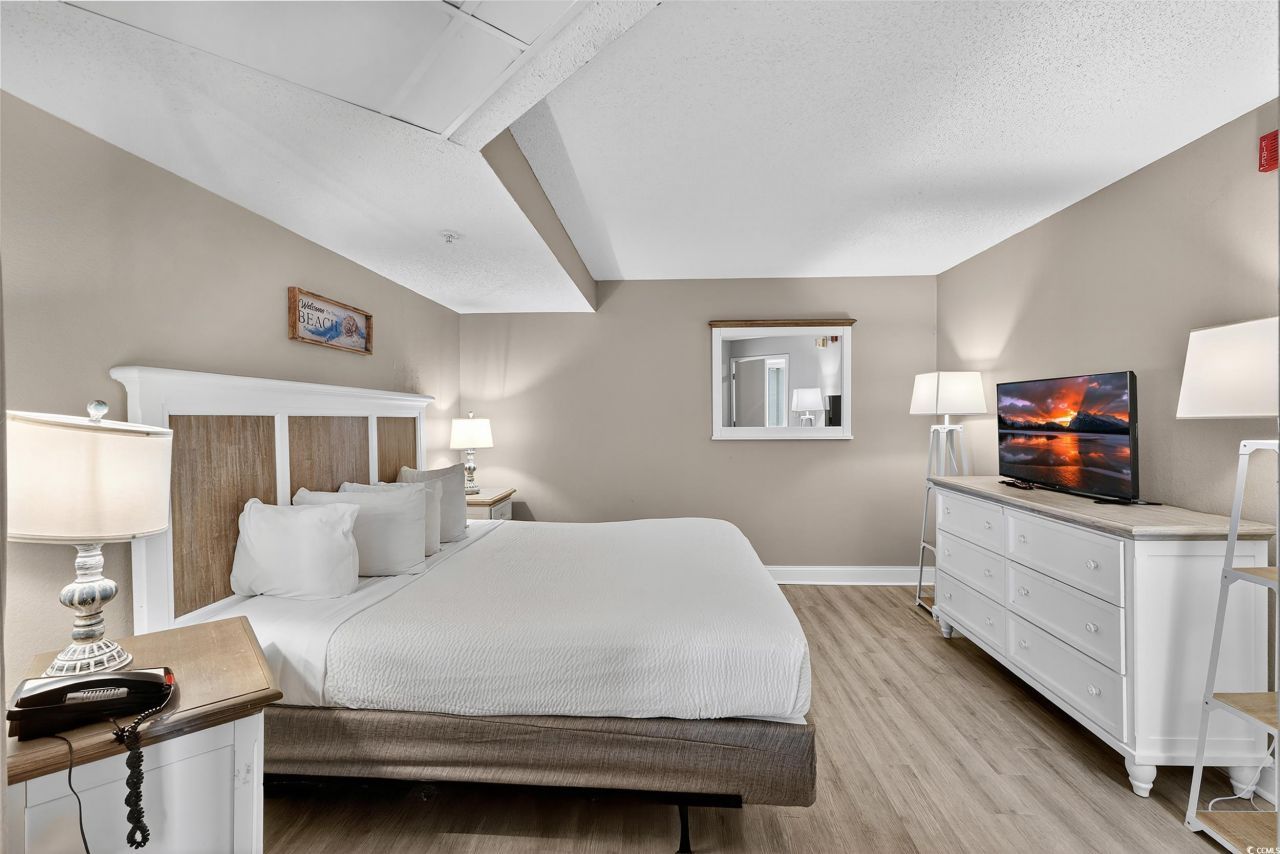 1501 S Ocean Blvd. Photo 18