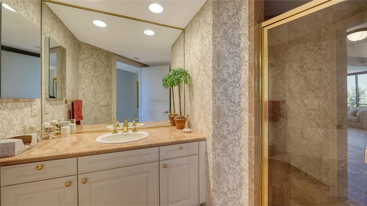 1241 Gulf Of Mexico Drive, Unit 207 S, Longboat Key, FL 34228 Photo