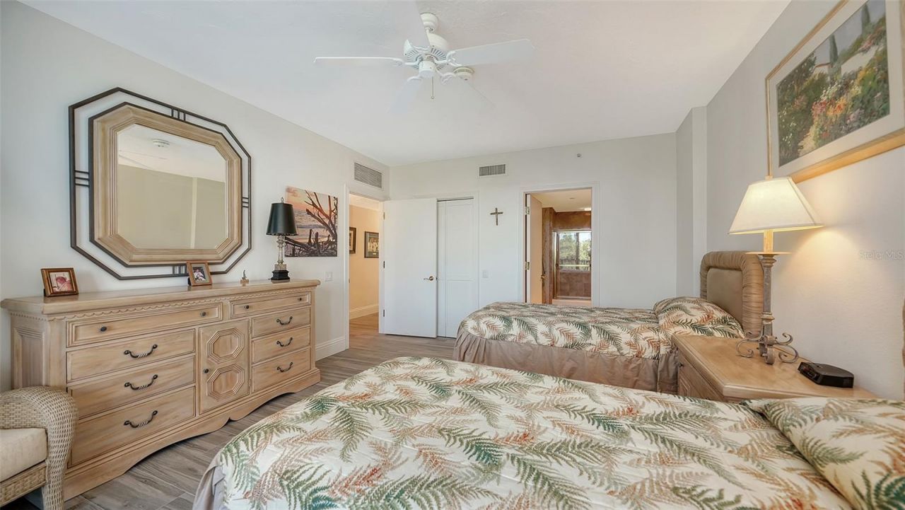 1241 Gulf Of Mexico Drive, Unit 207 S, Longboat Key, FL 34228 Photo