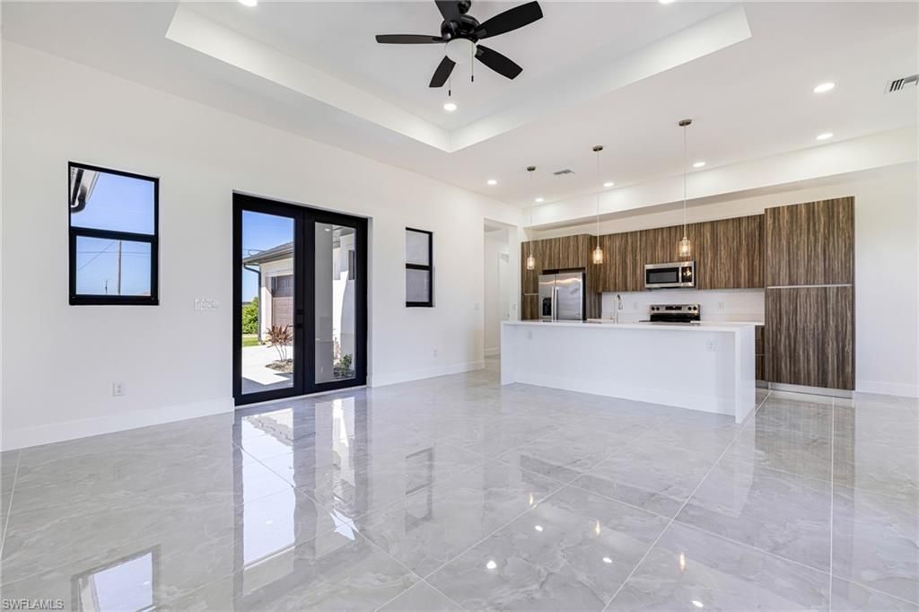 2833 NW 45th Pl, Cape Coral, FL 33993 Photo
