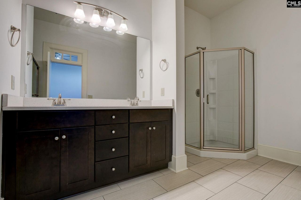 3501 Lyles Street  Photo 17