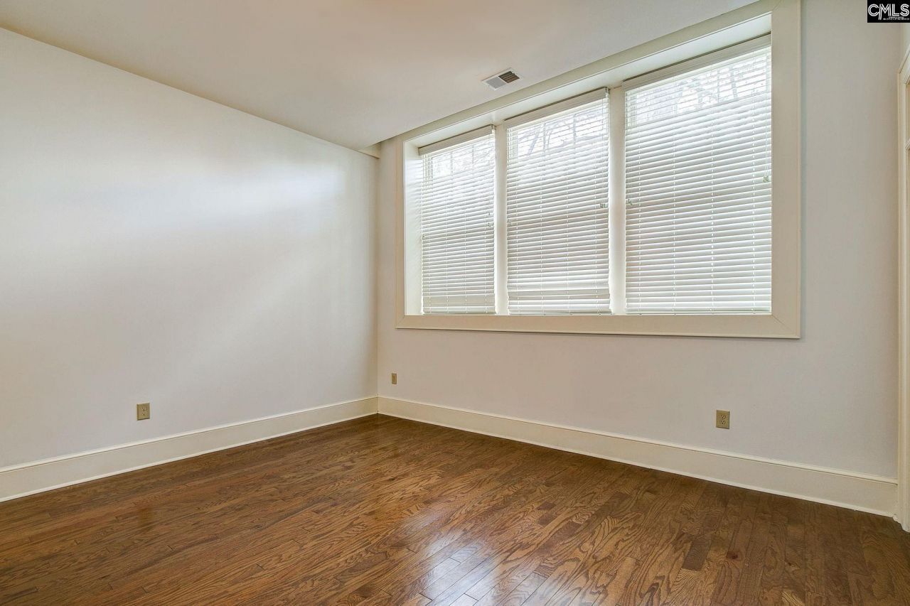 3501 Lyles Street  Photo 19