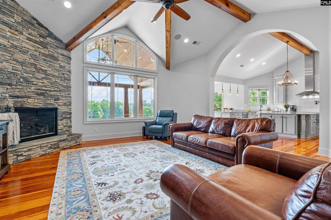 1608 Ridgeway Road Photo 10