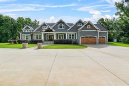 1608 Ridgeway Road photo 4