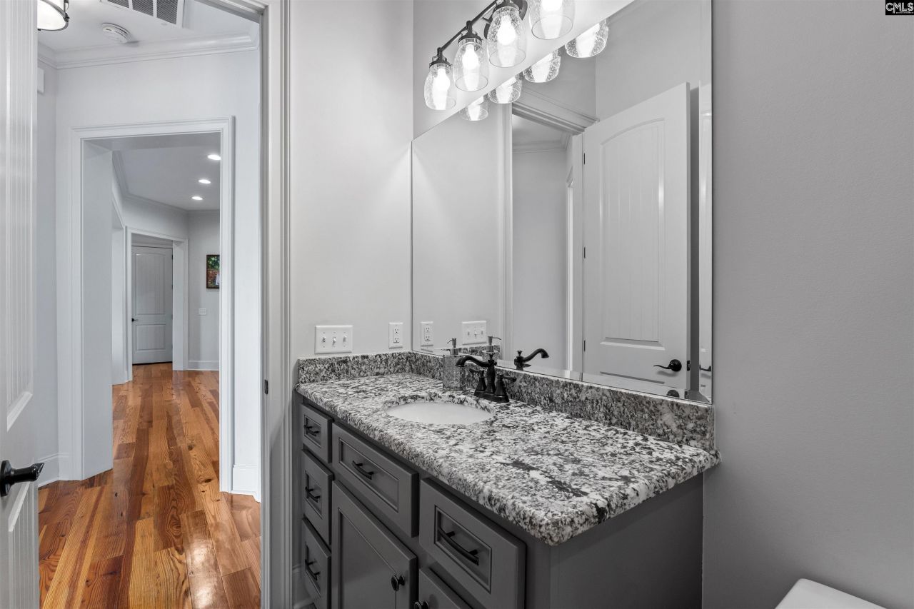 1608 Ridgeway Road Photo 38