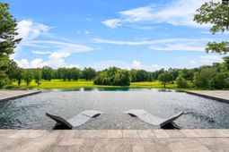 1608 Ridgeway Road photo 4