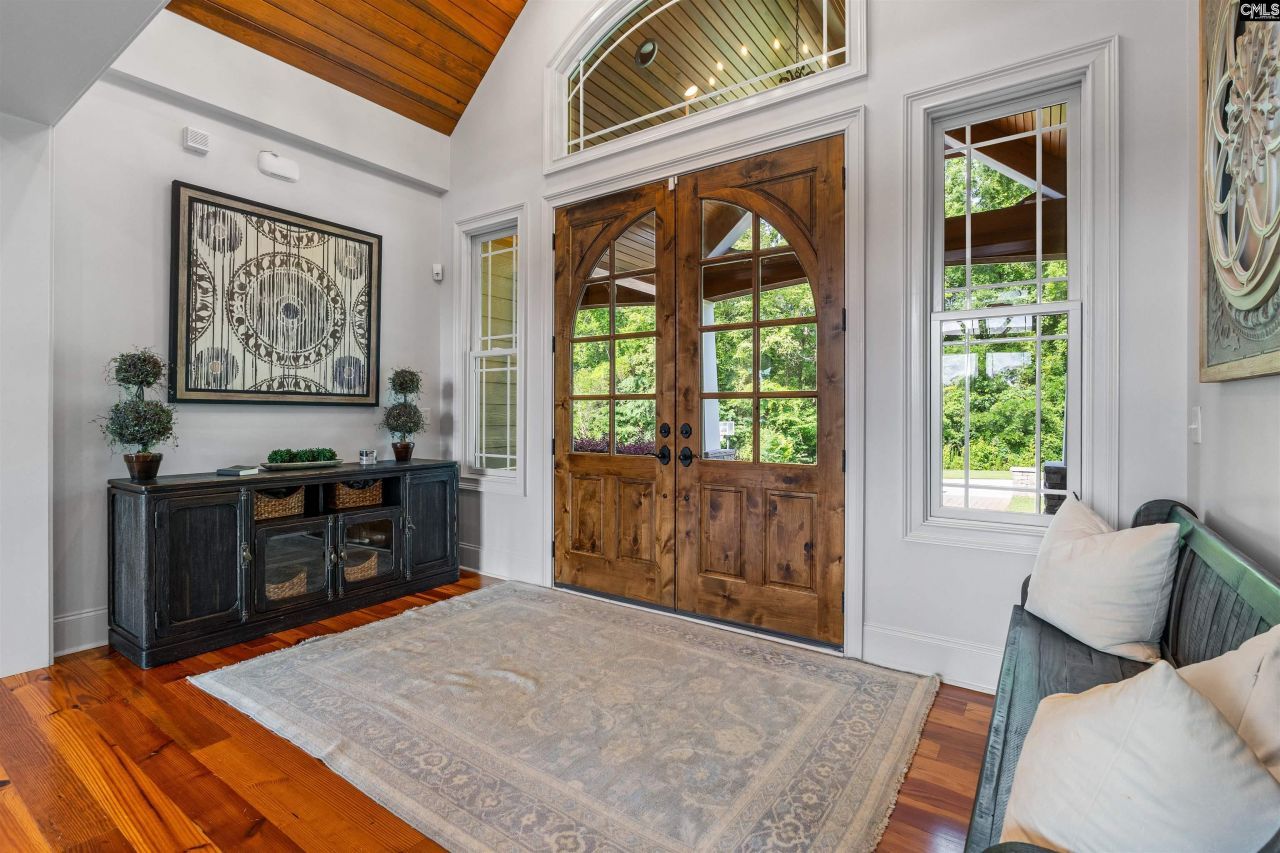 1608 Ridgeway Road Photo 8