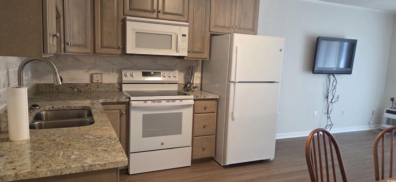 300 47th Ave. S Photo 7