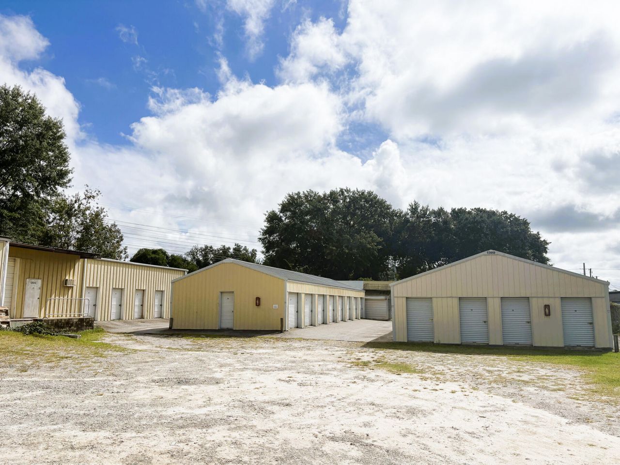 1201 Sox Street Photo 5