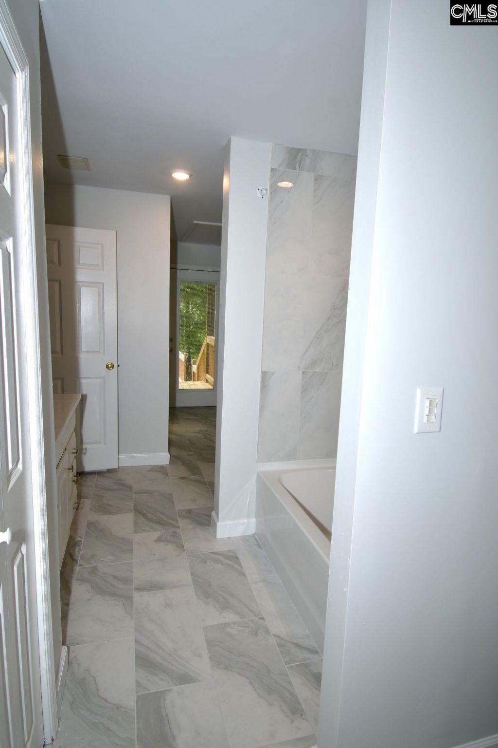 2171 John G Richards Road  Photo 9