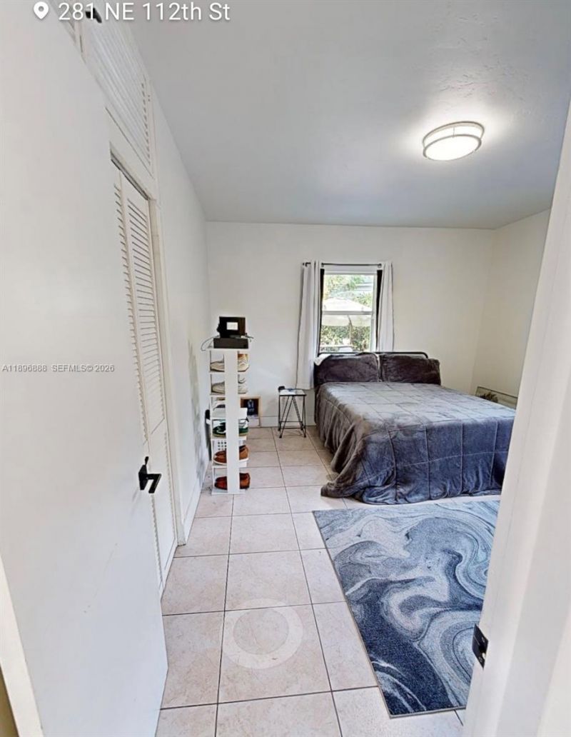 281 NE 112th St, Miami, FL 33161 Photo