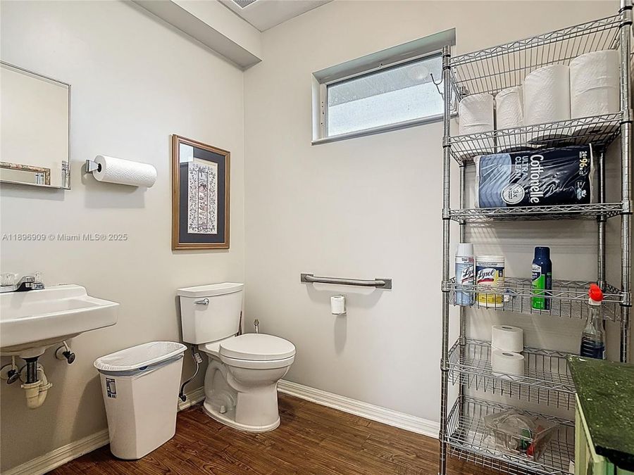 Property Image 29