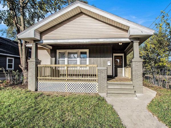 611 Blaine Avenue, South Bend, IN 46616