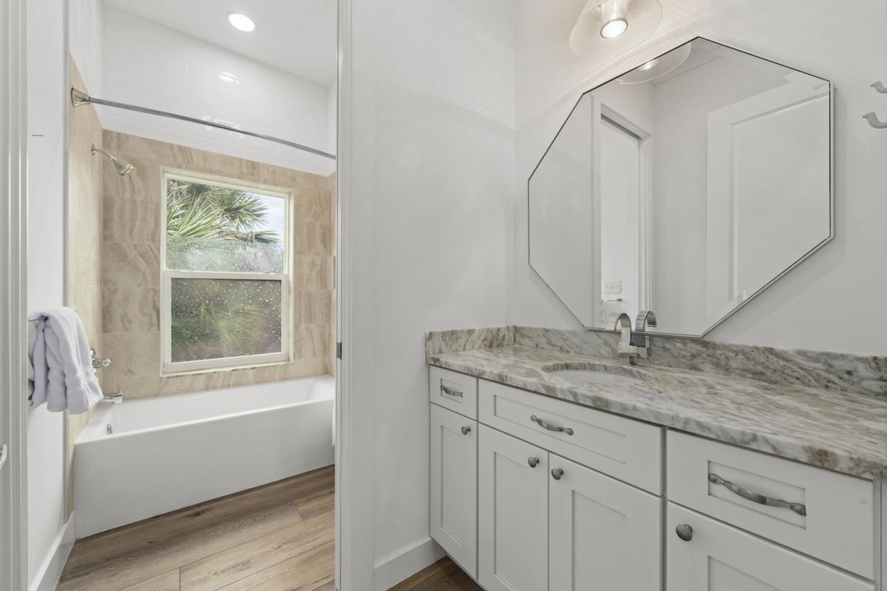 737 Vinca Way, Sanibel, FL 33957 Photo